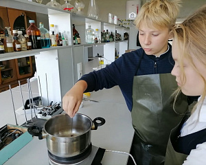 Школьник из Воронежской области — автор лучшего вопроса о профессии технолога пищевого производства